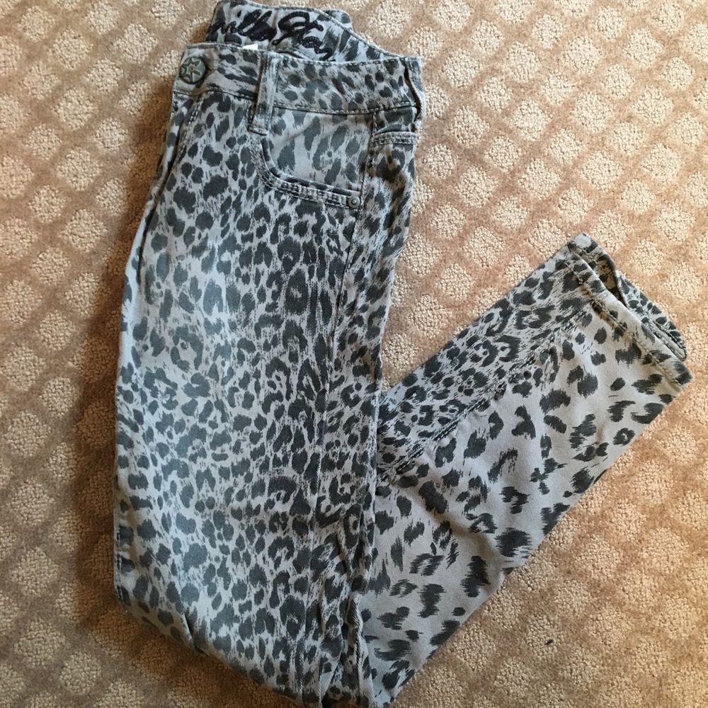 Vanilla Star jeans leopard print . Size 1